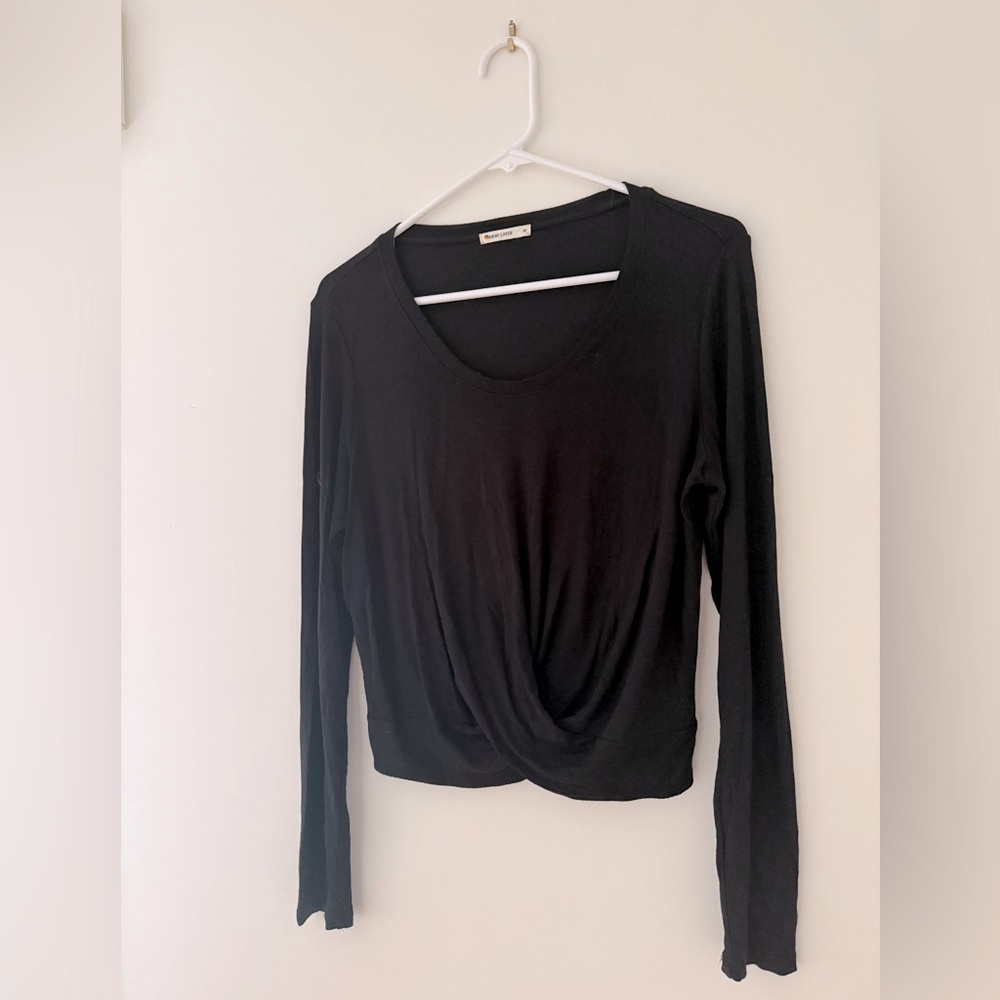 Marine Layer Lexi rib twist from long sleeve tee